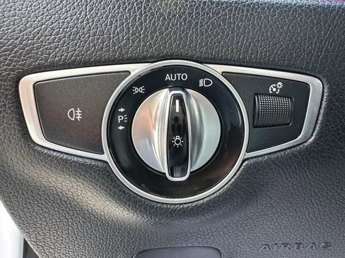 Used 2019 Mercedes-Benz E 300 image 45