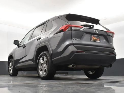 Used 2025 Toyota RAV4 XLE image 12