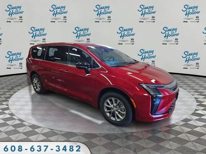 New 2027 Chrysler Pacifica Select