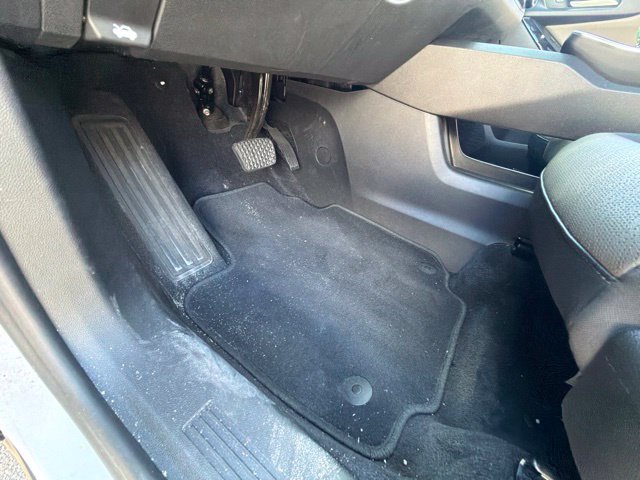 Used 2025 Chevrolet Equinox LT w/ Convenience Package II AWD/4WD image 40