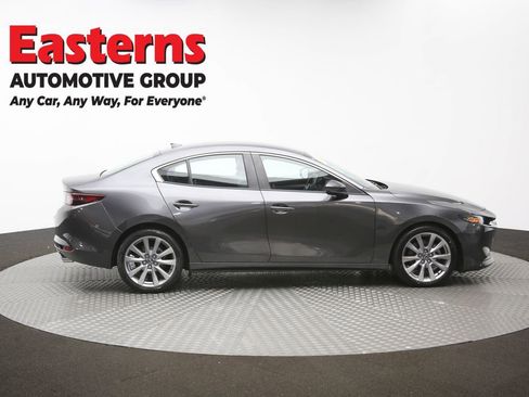 Used 2020 MAZDA MAZDA3 AWD Sedan w/ Preferred Package image 47