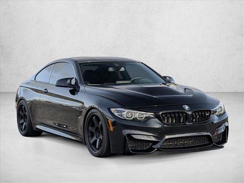 Used 2020 BMW M4 Coupe w/ Competition Package image 3
