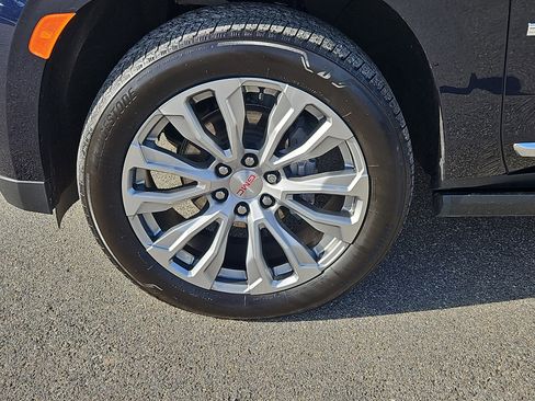 Used 2022 GMC Yukon Denali image 31