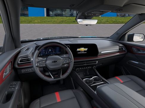 New 2026 Chevrolet Traverse RS w/ LPO, Floor Liner Package AWD/4WD image 3