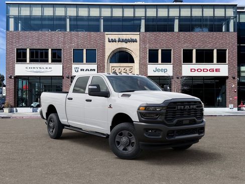 New 2026 RAM 2500 Tradesman AWD/4WD image 5