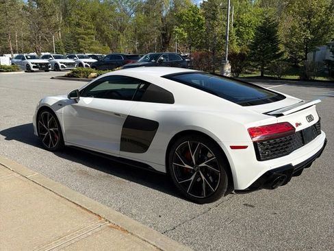 Used 2023 Audi R8 V10 performance RWD image 8