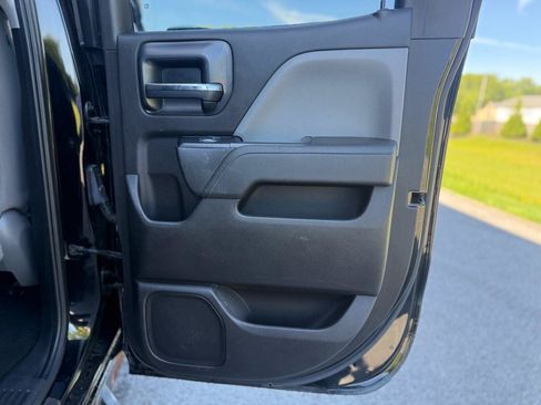 Used 2017 Chevrolet Silverado 1500 Custom w/ Custom Convenience Package AWD/4WD image 37
