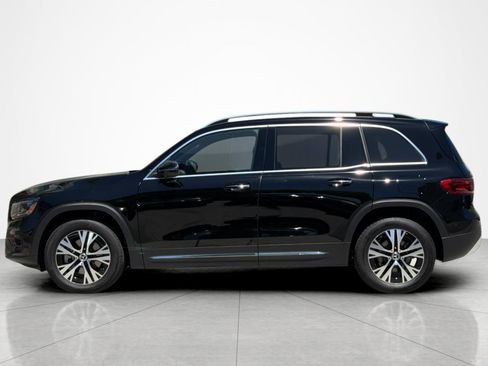 New 2026 Mercedes-Benz GLB 250 image 2