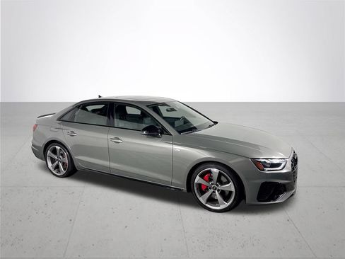 Used 2023 Audi A4 2.0T Premium Plus AWD/4WD image 4