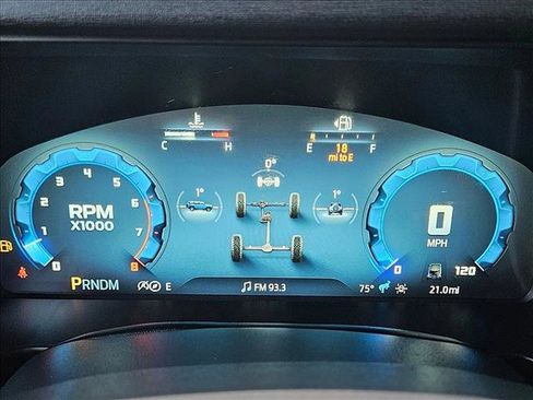 New 2025 Ford Bronco Badlands image 11