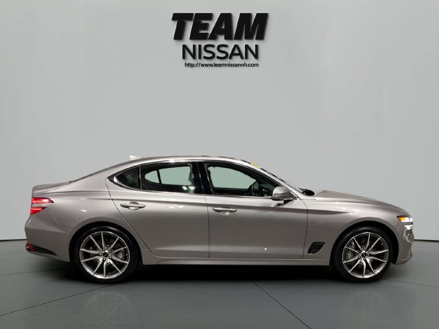 Used 2025 Genesis G70 2.5T AWD/4WD image 8