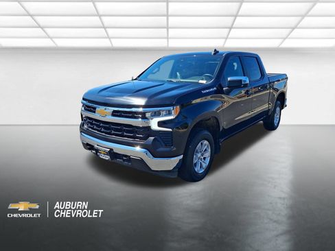 Used 2025 Chevrolet Silverado 1500 LT AWD/4WD image 7