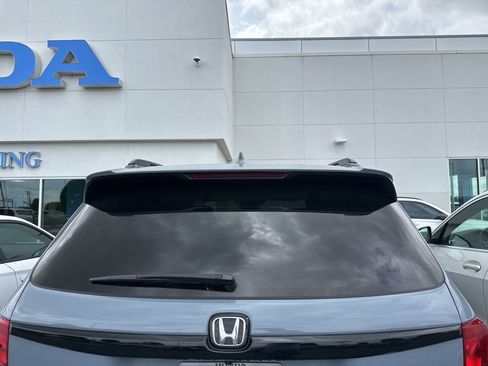 Used 2023 Honda Passport Elite image 5