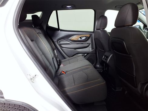 Used 2018 GMC Terrain SLE image 11