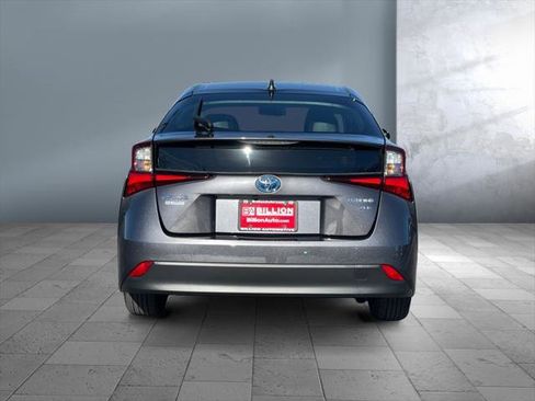 Certified 2020 Toyota Prius XLE image 5