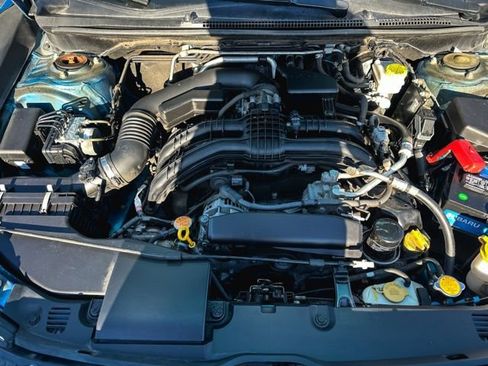 Used 2019 Subaru Impreza 2.0i image 12