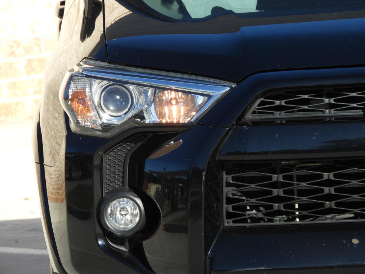 Used 2017 Toyota 4Runner SR5 Premium RWD image 23