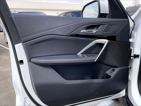 Used 2025 BMW X1 xDrive28i image 21