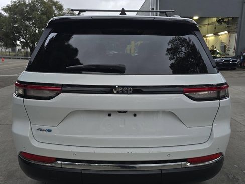 Used 2022 Jeep Grand Cherokee Limited 4xe AWD/4WD image 5