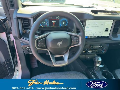 New 2025 Ford Bronco 2-Door w/ Sasquatch Package image 9
