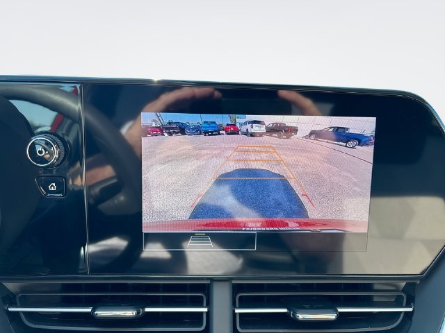 Used 2026 Chevrolet Trax LS FWD image 17
