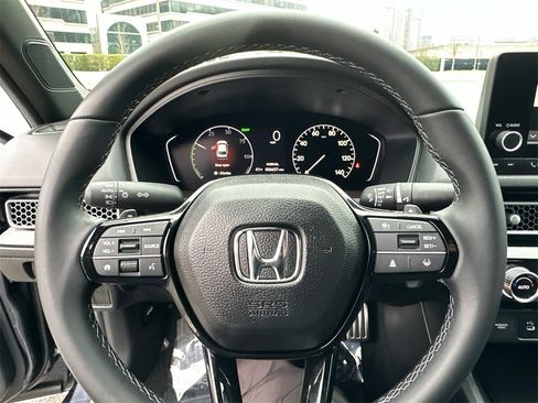 Used 2025 Honda Civic Sport image 34