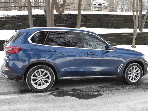 Used 2019 BMW X5 xDrive40i w/ Convenience Package image 9