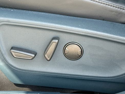 Used 2024 Ford Maverick Lariat w/ Black Appearance Package image 23