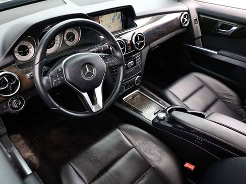 Used 2014 Mercedes-Benz GLK 350 2WD image 4