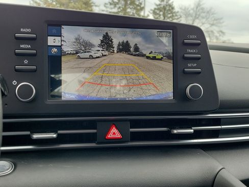 New 2026 Hyundai Elantra Blue image 25