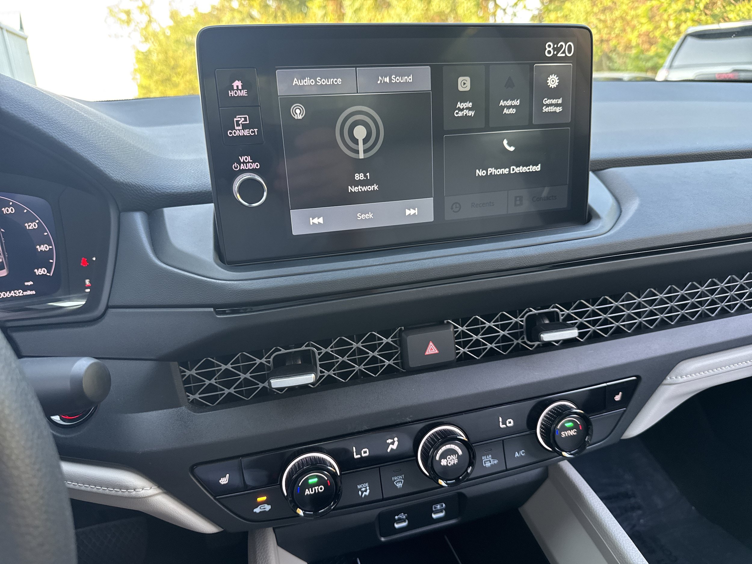 Used 2026 Honda Accord SE image 16