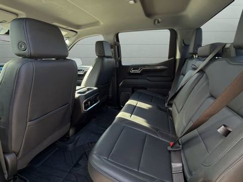 Used 2024 Chevrolet Silverado 1500 LTZ image 26