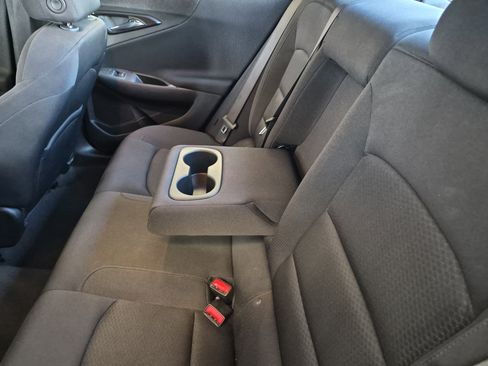 Used 2024 Chevrolet Malibu LT image 16