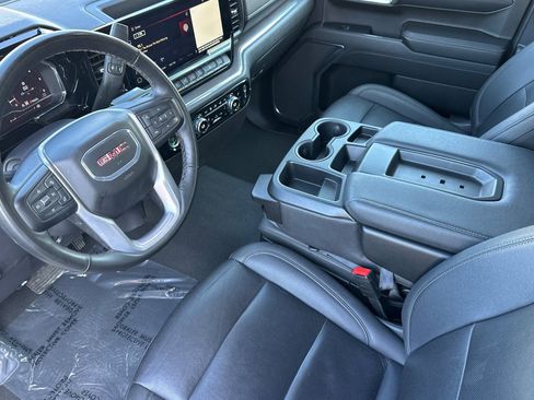 Used 2024 GMC Sierra 1500 SLT image 10