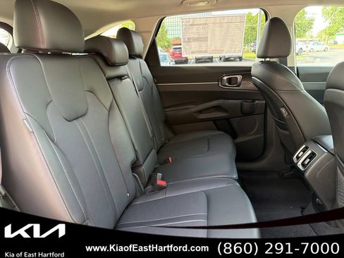 New 2026 Kia Sorento S w/ S Panoramic Sunroof Package AWD/4WD image 13