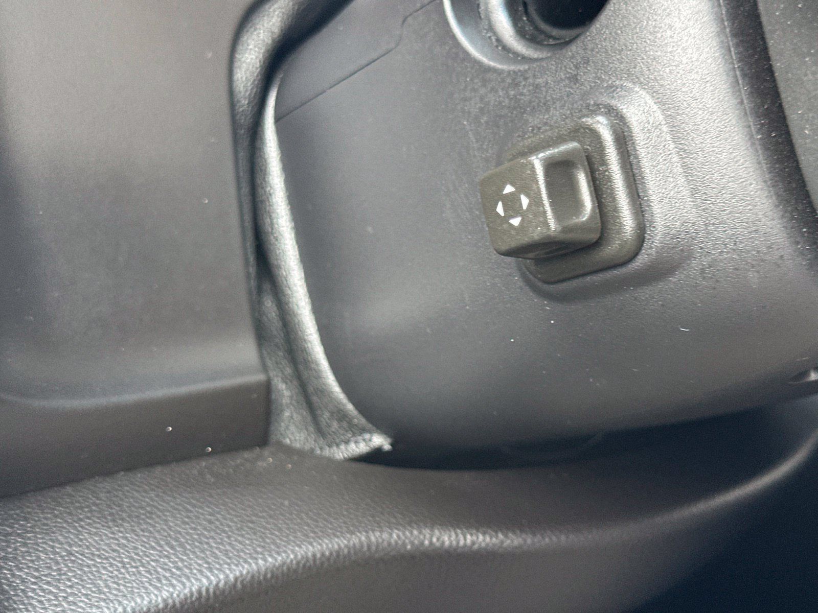 Used 2017 Chevrolet Tahoe LT AWD/4WD image 38
