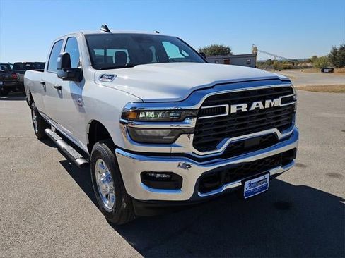 New 2026 RAM 2500 Tradesman image 40