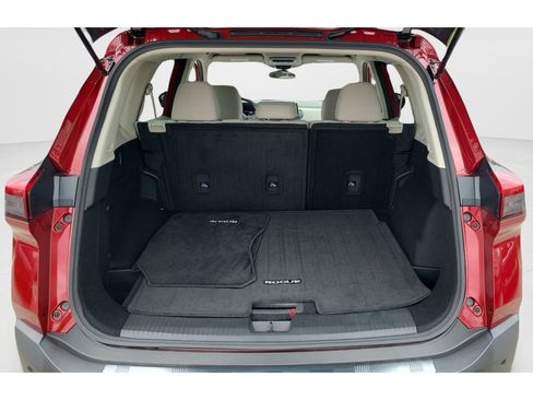 Used 2023 Nissan Rogue SV FWD image 9