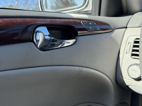 Used 2007 Buick Lucerne CXL w/ Luxury Package image 13