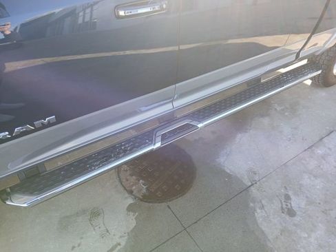 Used 2022 RAM 2500 Laramie AWD/4WD image 34