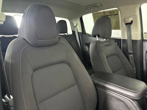 Used 2019 Chevrolet Colorado LT AWD/4WD image 29