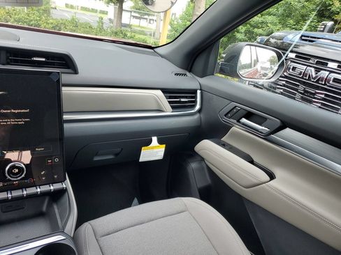 New 2027 GMC Terrain Elevation w/ Black Edition FWD image 15