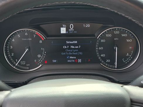 Used 2024 Cadillac XT6 Premium Luxury AWD/4WD image 17