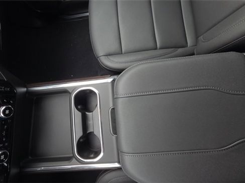 New 2026 GMC Sierra 2500 SLT w/ SLT Premium Package image 43