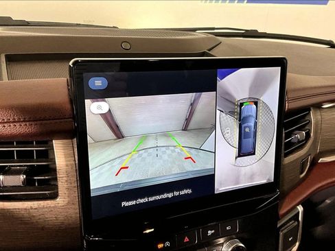 Certified 2024 Ford Expedition Limited image 17