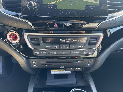 Used 2022 Honda Pilot Black Edition image 20