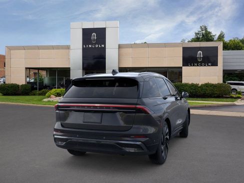 New 2024 Lincoln Nautilus Reserve w/ Equipment Group 202A image 8