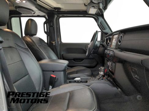 Used 2021 Jeep Gladiator Overland w/ Uconnect 4C Nav & Sound Group AWD/4WD image 27