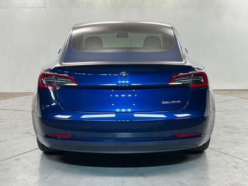 Used 2018 Tesla Model 3 Long Range AWD/4WD image 4