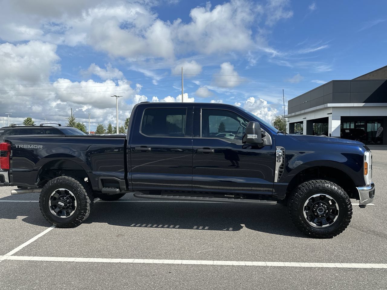 Used 2025 Ford F350 XLT w/ Tremor Off-Road Package AWD/4WD image 19